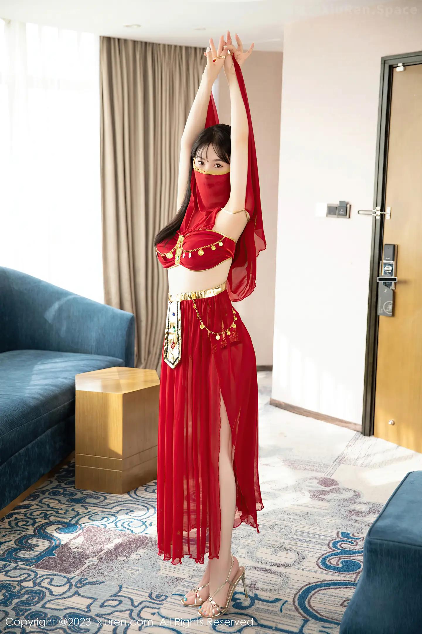 图片[4]-[XiuRen秀人网]VOL.7103 模特柚琪Rich私房脱性感红色西域舞服秀曼妙身姿撩人诱惑写真74P-秀人网官方网站